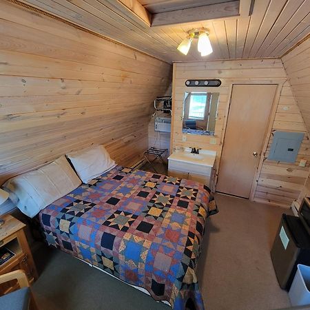 The Hulett Motel Room photo