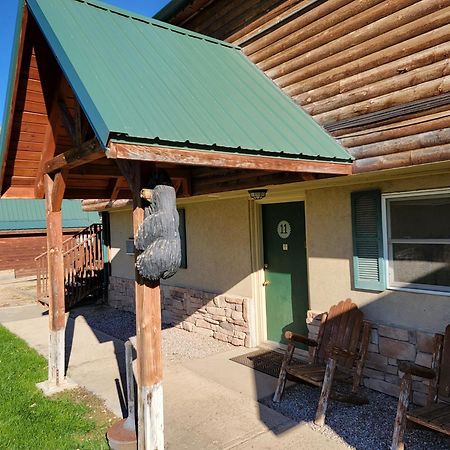 The Hulett Motel Room photo