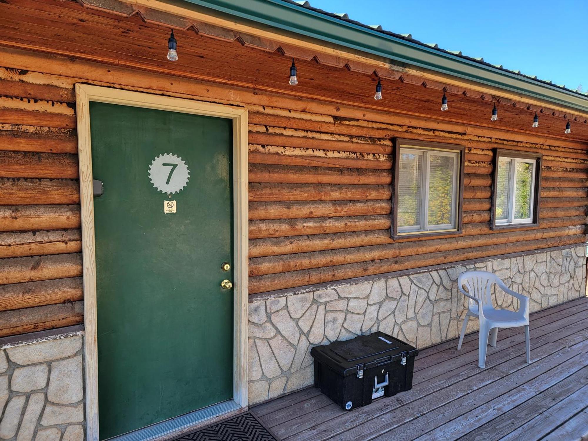 The Hulett Motel Room photo